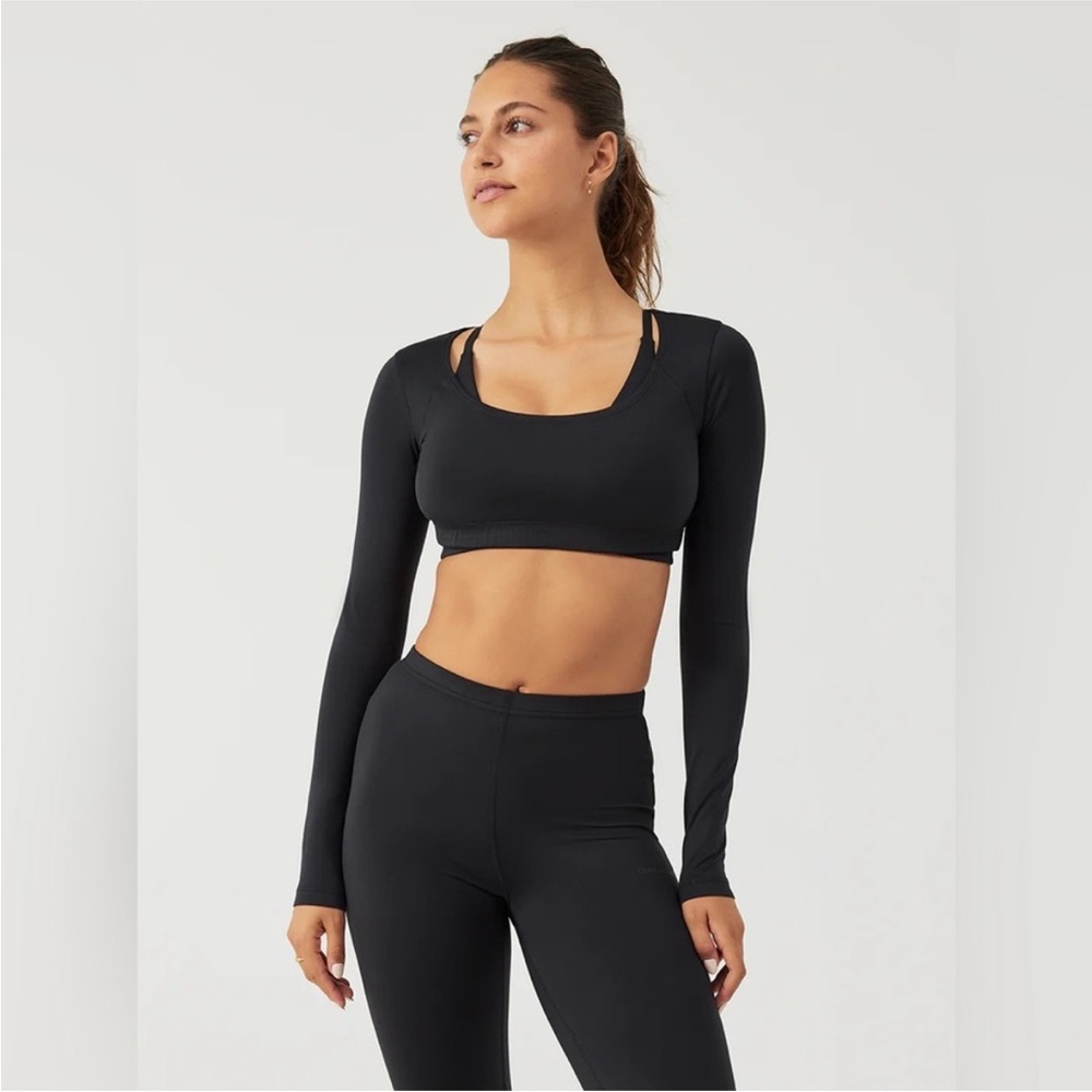 NWT RARE Outdoor Voices Black Sculpt Longsleeve Crop Top